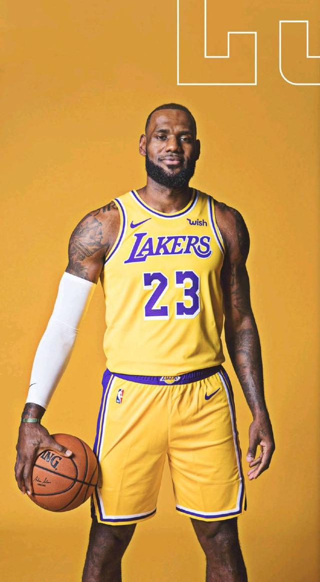 “艺术家”爱艺术，队报：谢尔基是资深艺术爱好者（队报：被称为“艺术家”的谢尔基，是位资深艺术迷）