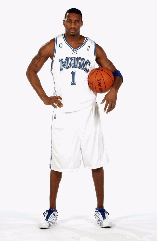 尤文战乌迪内斯大名单：伊尔迪兹领衔，弗拉霍维奇、佩林缺阵（尤文出战乌迪内斯名单：伊尔迪兹领衔，弗拉霍维奇、佩林无缘）