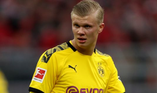 世体：阿隆索回归获利物浦球迷热烈欢迎，阿诺德却遭嘘声相待（世体：阿隆索归来获红军拥趸热烈致意，阿诺德反遭嘘声）