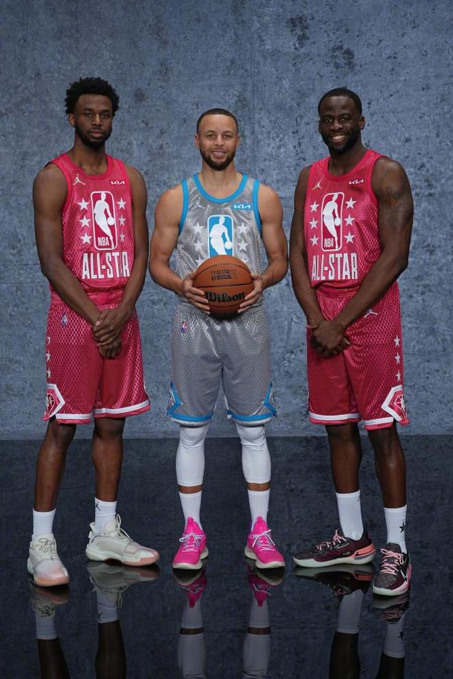 TA：萨拉赫与当年C罗心境相似，球星和主帅撕破脸注定两败俱伤（TA：萨拉赫境遇如当年C罗，巨星与主帅决裂难有赢家）