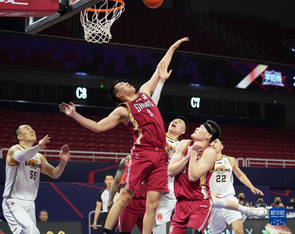 懂球译站 ｜ 英超想卫冕，为何这么难？（懂球译站 ｜ 为何英超卫冕如此艰难？）