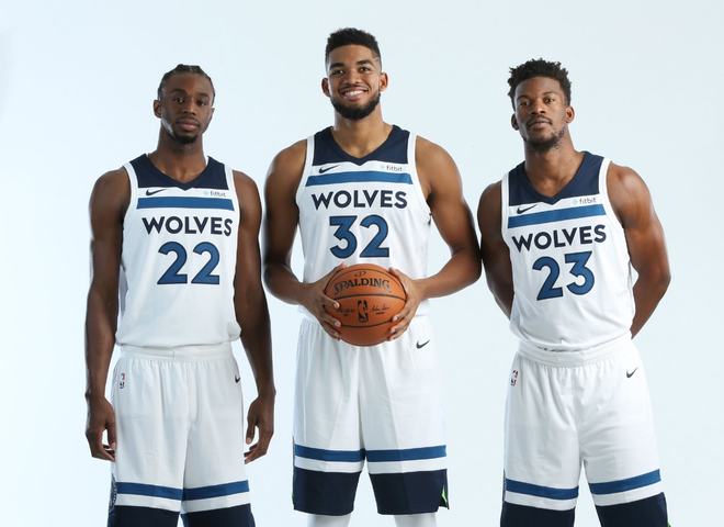 15岁道曼禁区内天秀回旋破门，青年欧冠阿森纳4-2逆转拜仁（青年欧冠阿森纳4-2逆转拜仁，15岁道曼禁区转身绝妙破门）