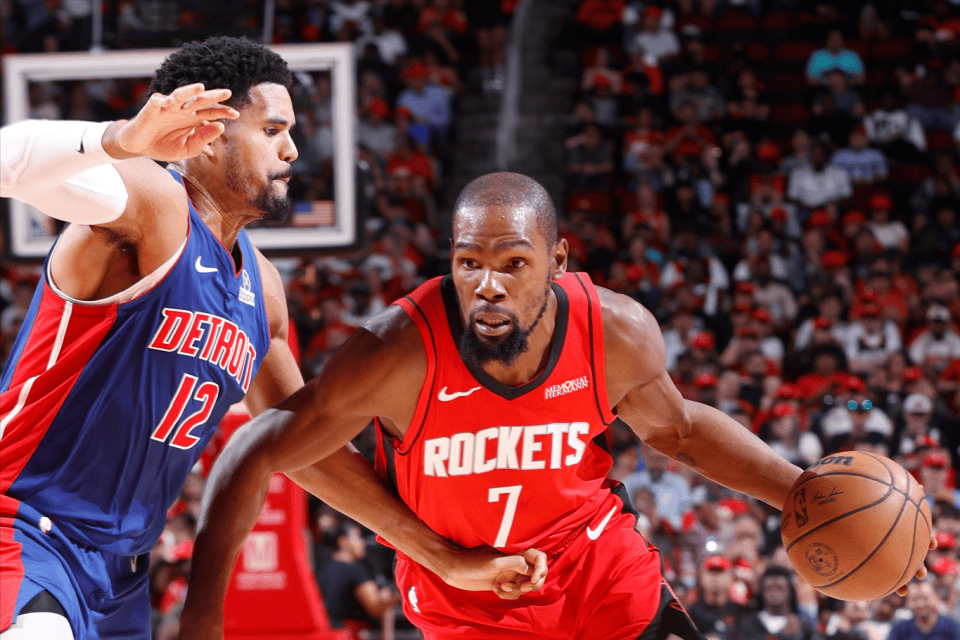 队报：罗马有意冬窗签恩博洛，已经与球员接触了解情况（《队报》：罗马冬窗有意引进恩博洛，已与球员取得联系）