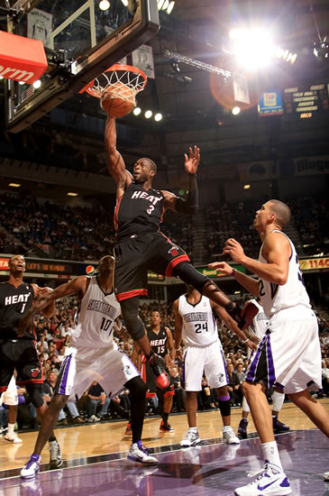 U17国少vs东帝汶U17：万项、帅惟浩首发，邝兆镭替补（U17国少迎战东帝汶U17：万项、帅惟浩进入首发，邝兆镭列替补）